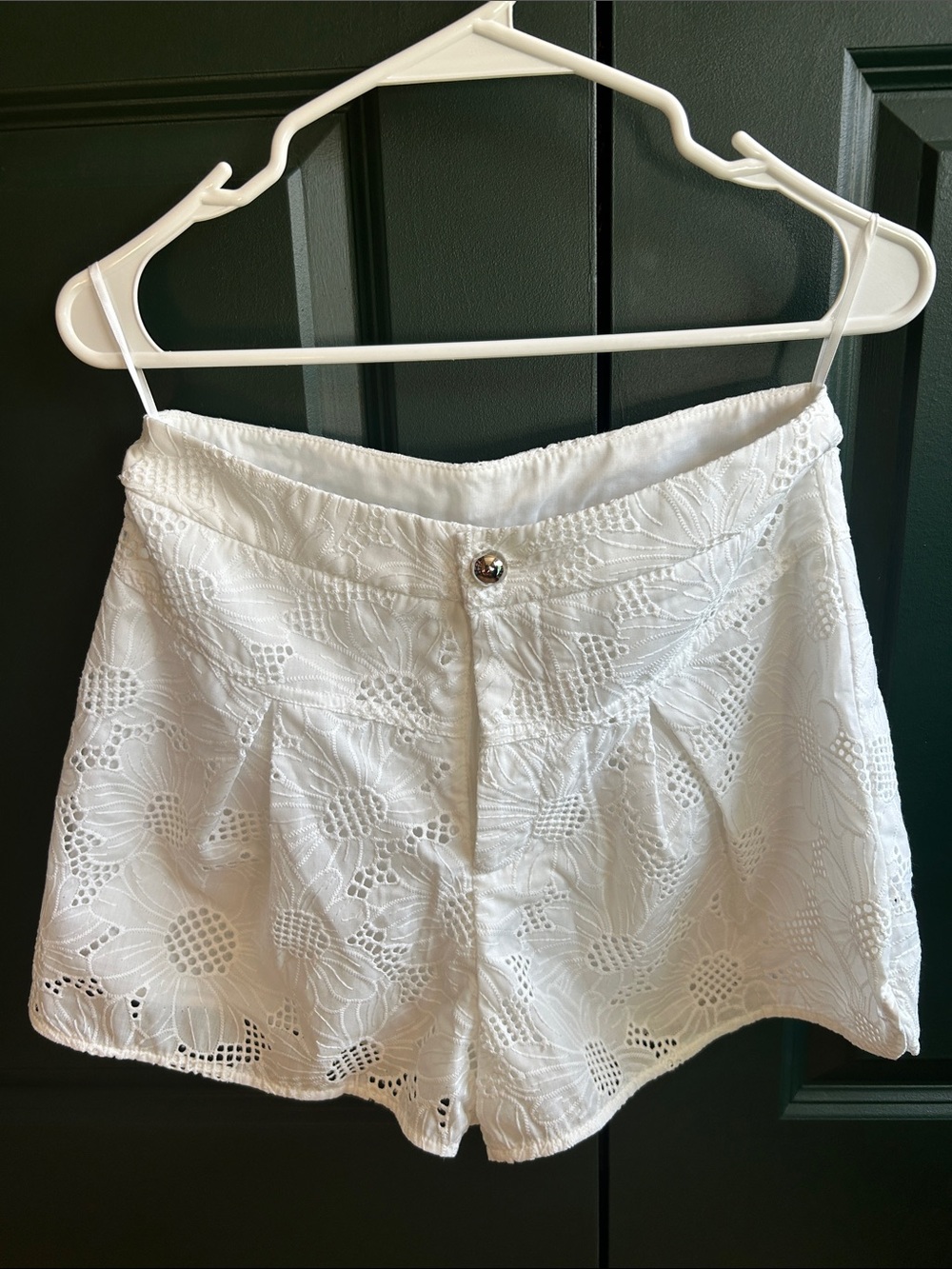 White Eyelet High-Waist Women’s Shorts & Crop Top Set - Picture 3 of 3